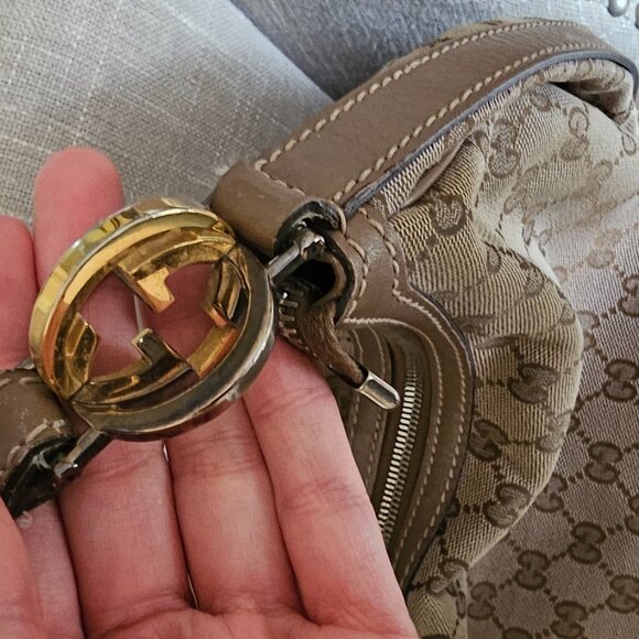 Gucci Double-G Medium Bag - Picture 4 of 13